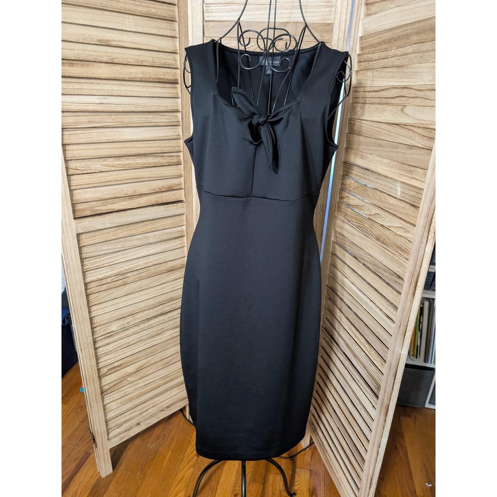 BOLD Elements woman's dress black Cut To Curve Large With Tie